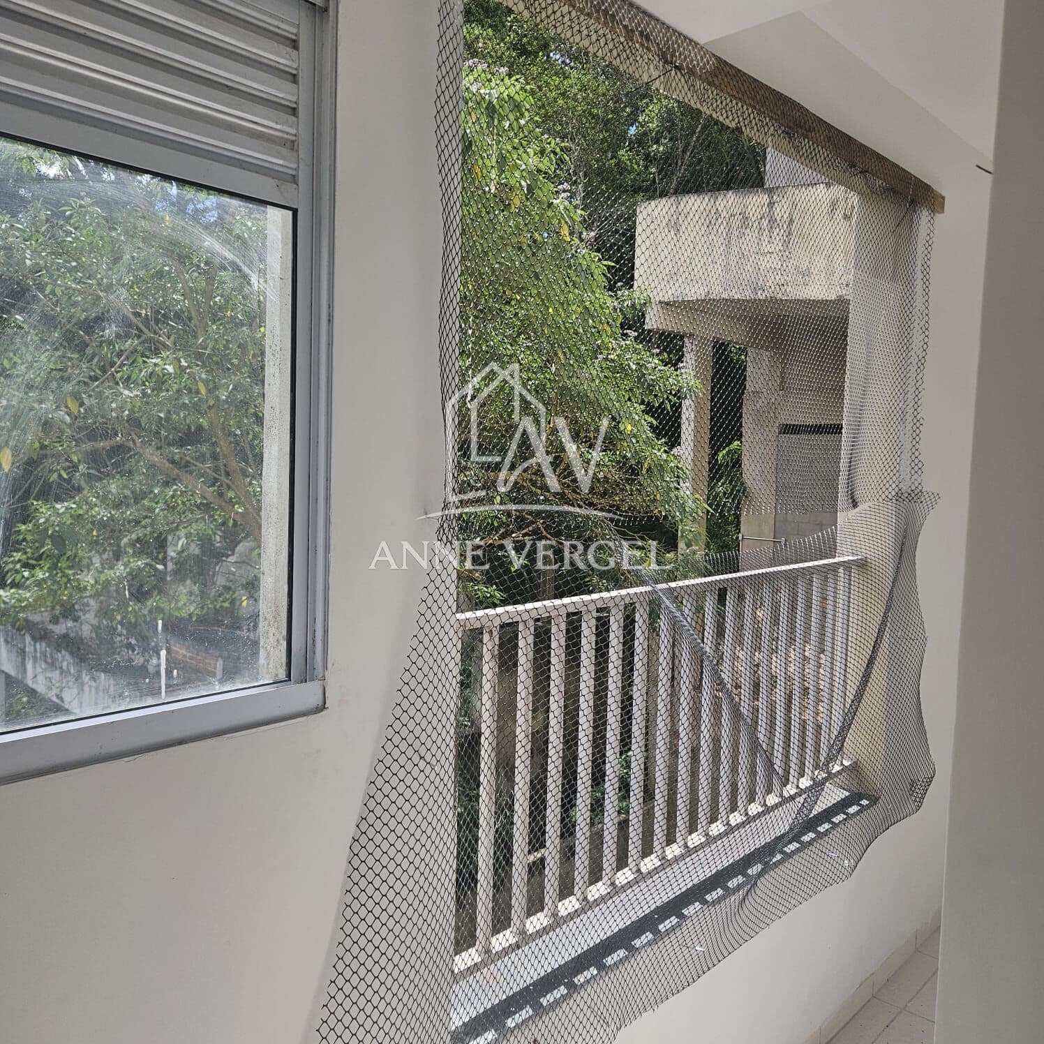 Apartamento com 2 quartos à venda no bairro Cemucam em Cotia com 53m² e 1 vaga próximo do Shopping Granja Viana.