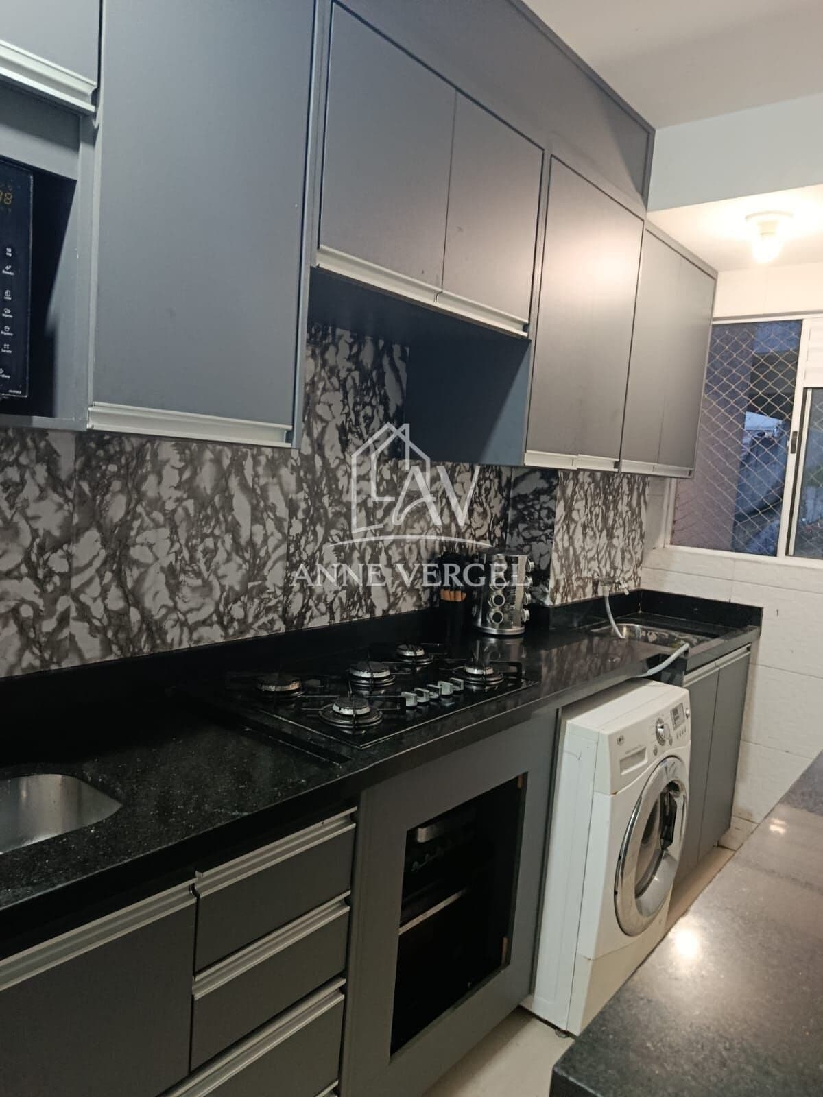 Apartamento com 2 quartos à venda no Bairro Parque Rinção em Cotia com 47m² e 1 vaga de carro próximo ao Atacadão Cotia