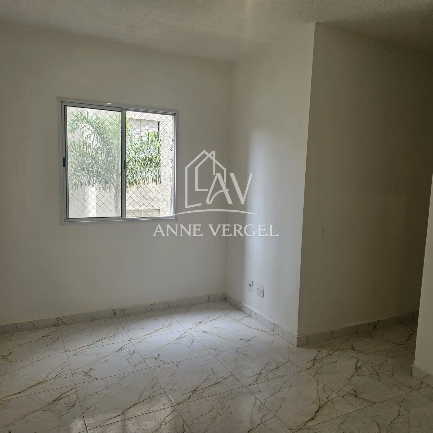 Apartamento com 2 quartos à venda no bairro Jardim Petrópolis em Cotia com 45m² e 1 vaga de carro a poucos minutos do centro de Cotia