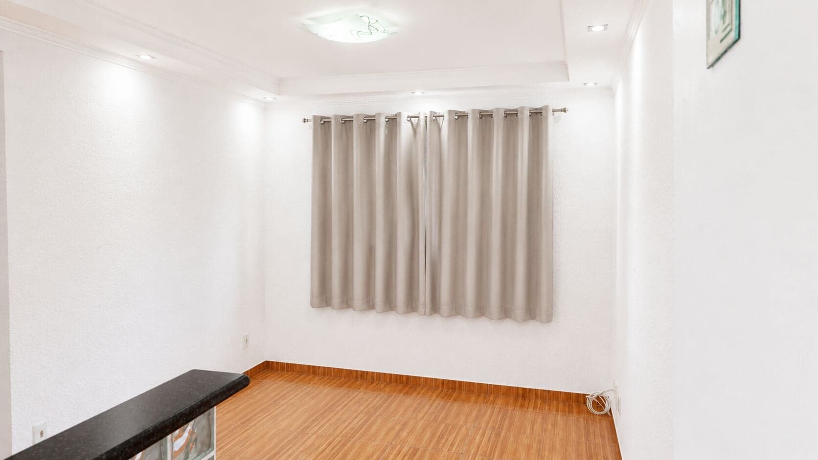 Apartamento com 2 quartos à venda no Bairro São Pedro em Osasco com 40m² e 1 vagas de carro próximo ao Rodoanel Mário Covas