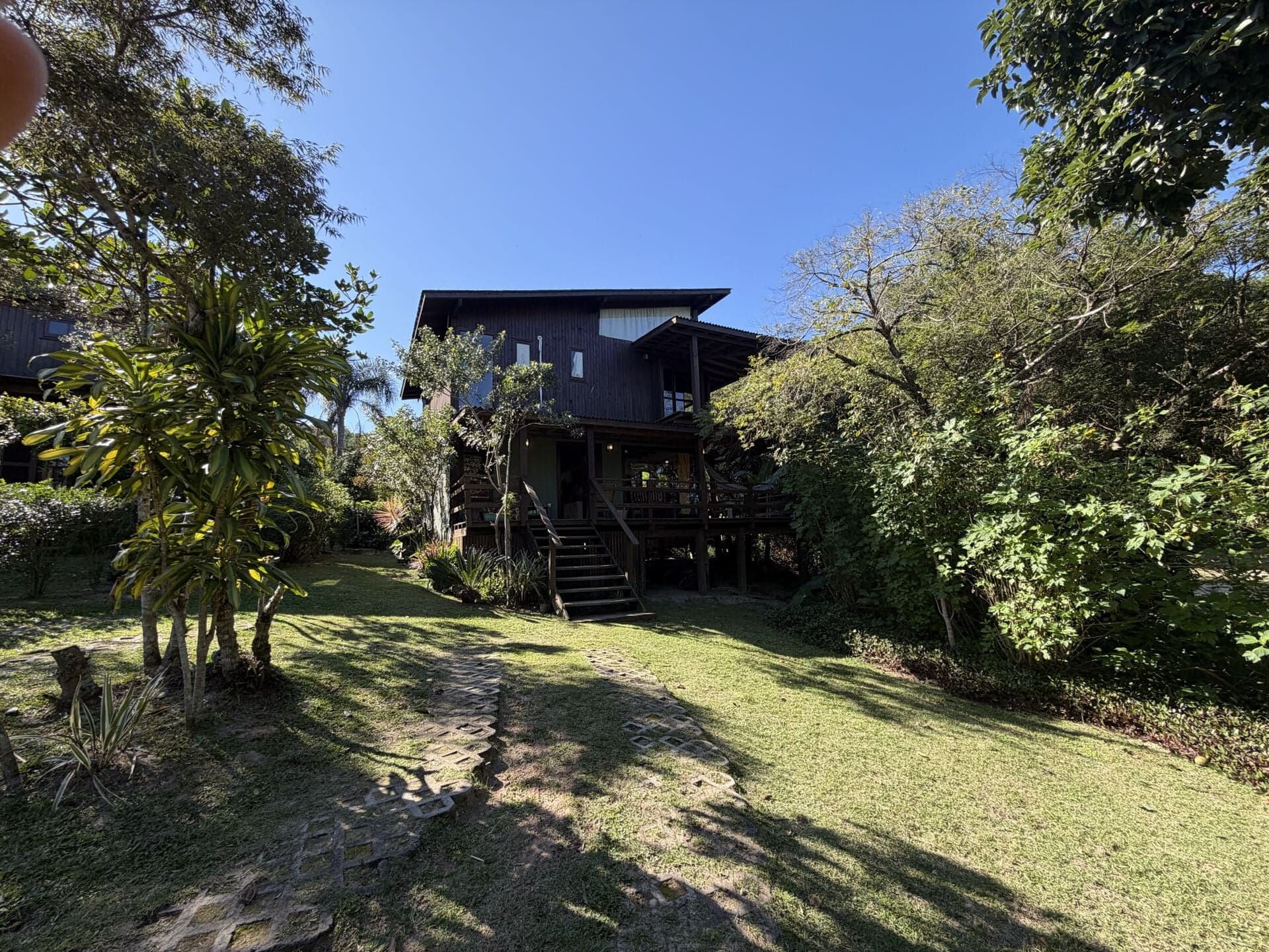 02 Casas - Terreno 890m² - Praia do Rosa SC