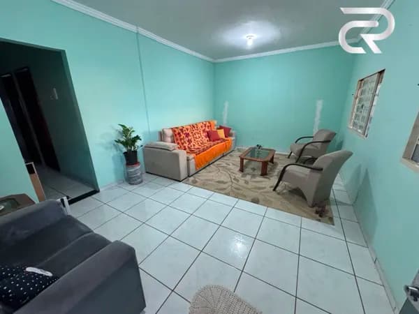 Casa Bairro Laranjeiras Excelente Localização