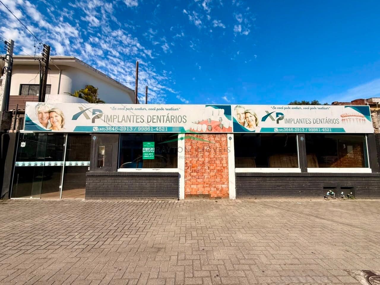 Sala na Av. Senador Galloti