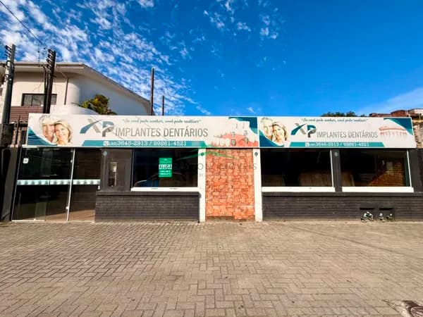 Sala na Av. Senador Galloti