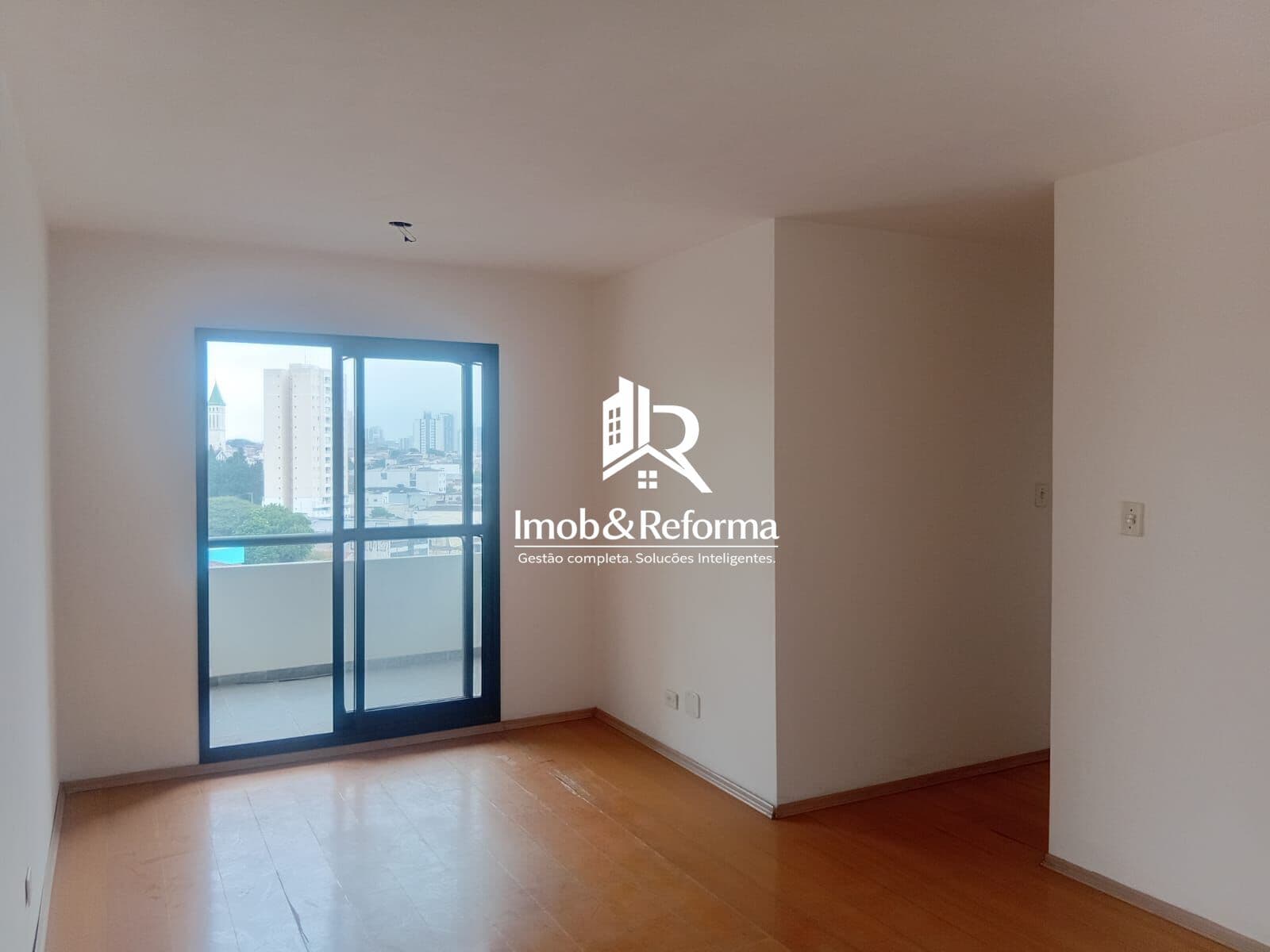 Apartamento em São Paulo - Vl R Feijo