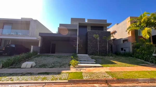 Sobrado Contemporâneo Exclusivo no Quinta do Golfe Residencial I Ref. 191