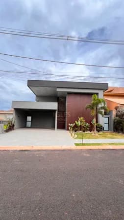 Casa Térrea Contemporânea com Automação, 4 Suítes Flexíveis e Acabamento Premium | Damha VI I Ref 189