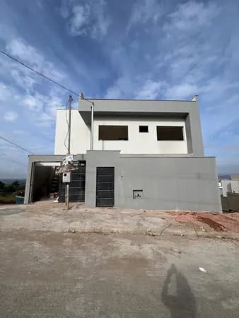 Novo Horizonte Casa Geminada de 3 quartos