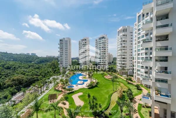 Luxuoso Apartamento em Tamboré à venda