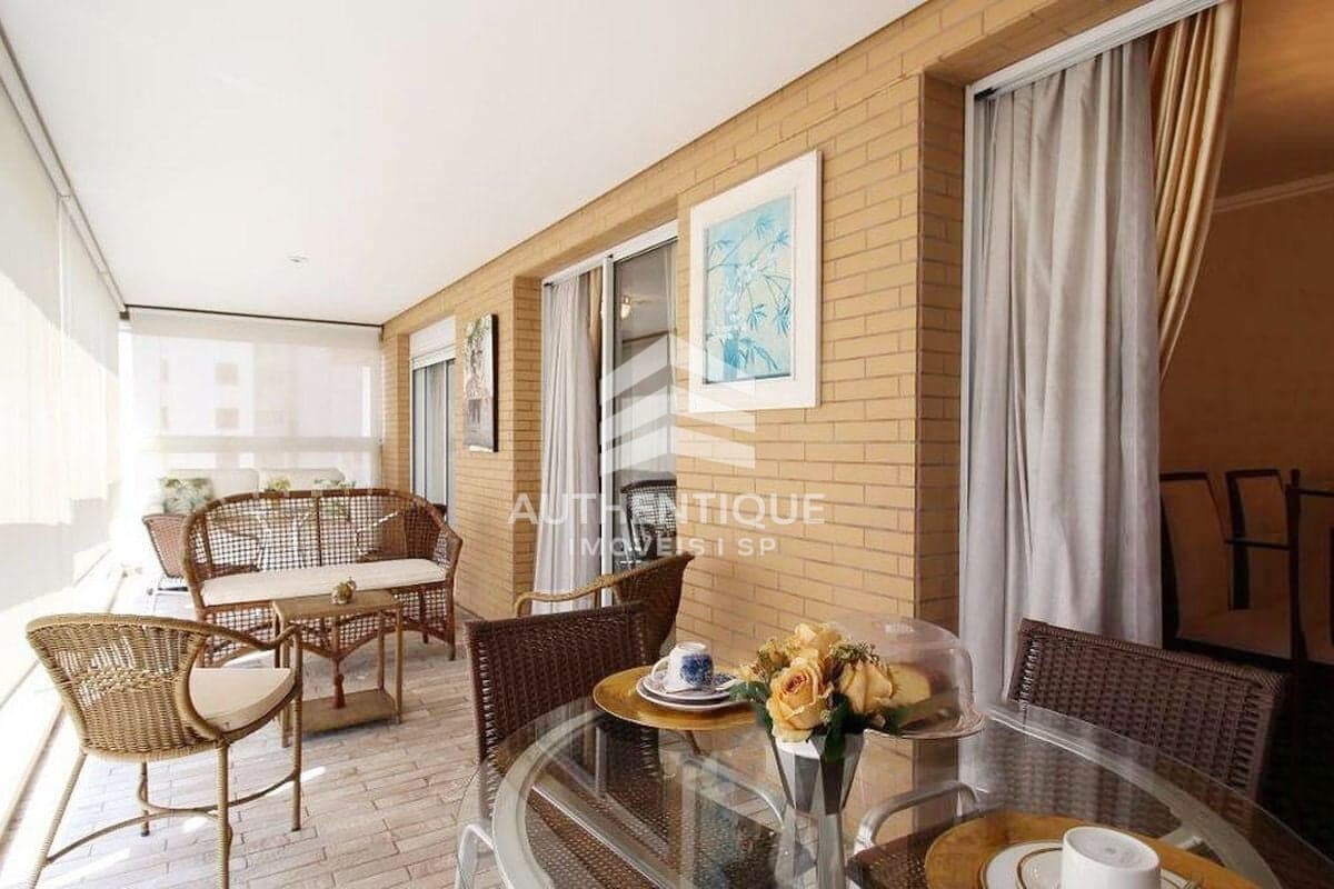 Apartamento no bairro Vila Nova Conceição à venda