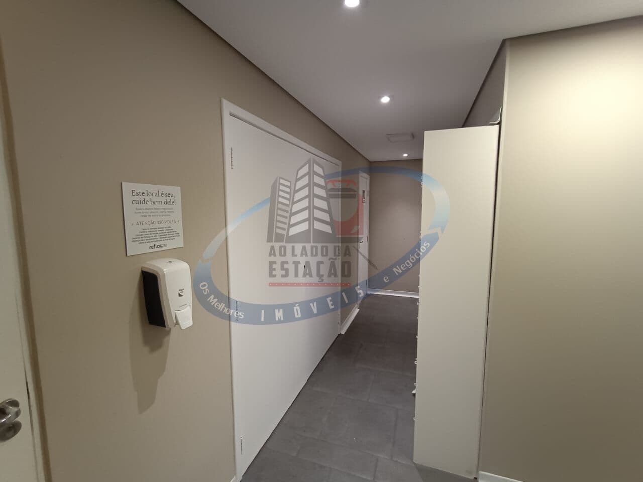 Sala comercial Republica