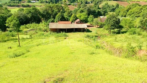 Fazenda/Sítios/Chácaras em Sério - Centro