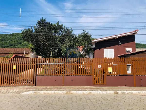 Casa em Bombinhas - Bombas