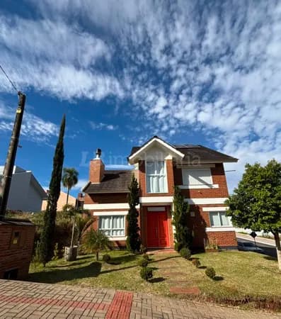 Casa em Mato Leitão - Centro