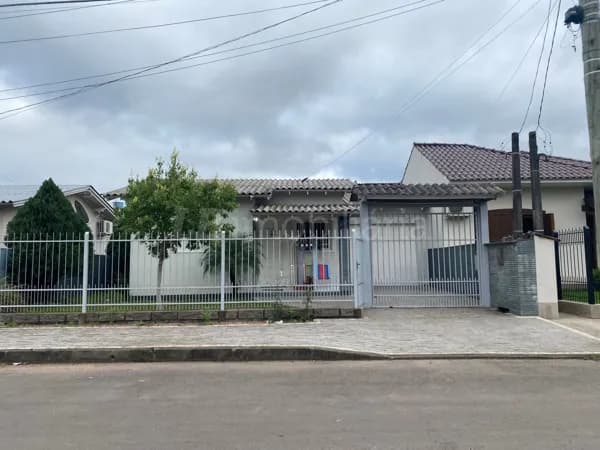 Casa com PISCINA em Santa Tecla, Venâncio Aires/RS