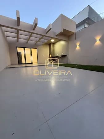 Casa à venda no Parque dos Pássaros - Patrocínio/MG