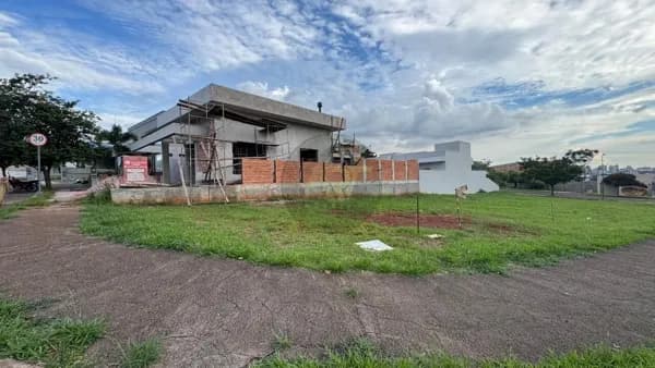 Lote/Terreno em Americana - Parque Nova Carioba