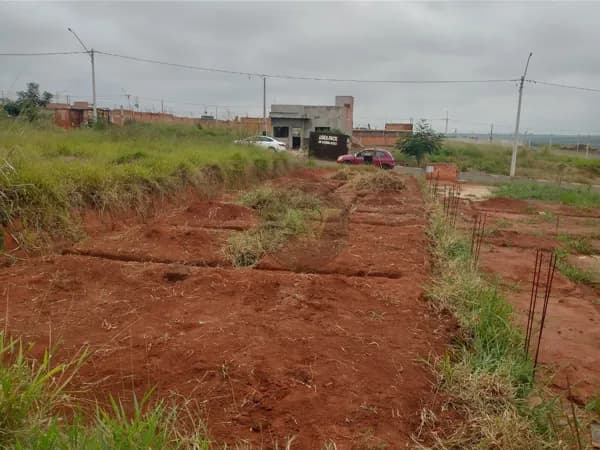 Lote/Terreno em Santa Bárbara D'Oeste - Jardim dos Manacás II