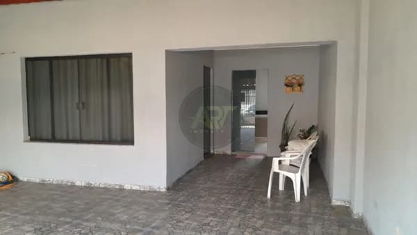 Casa em Americana - Parque das Nações