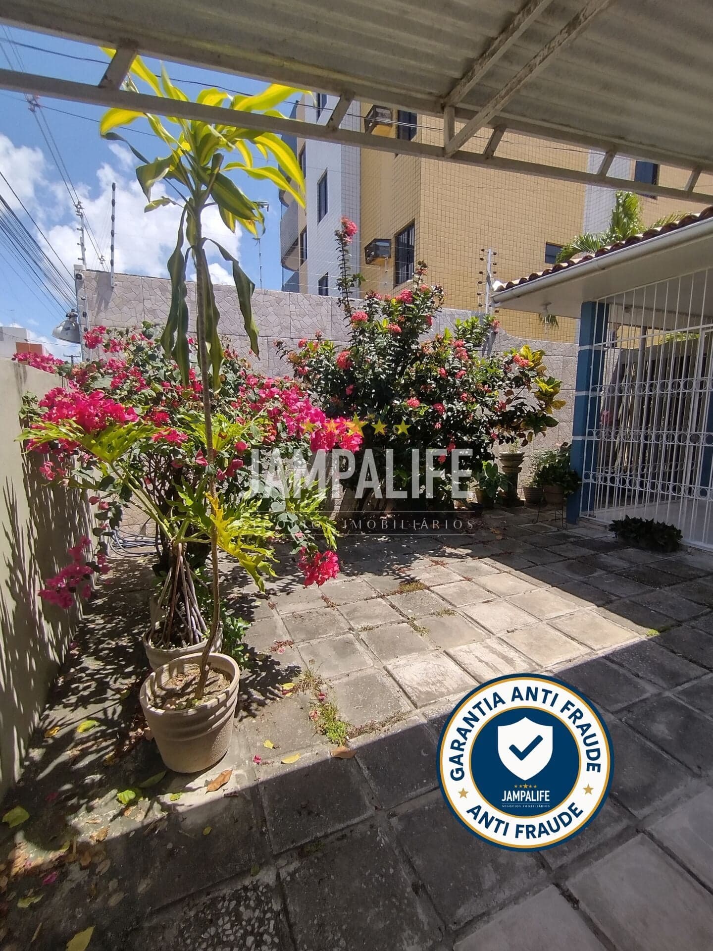 Casa térrea com 3 quartos, R$790.000,00 - Jardim Cidade Universitária, João Pessoa/PB
