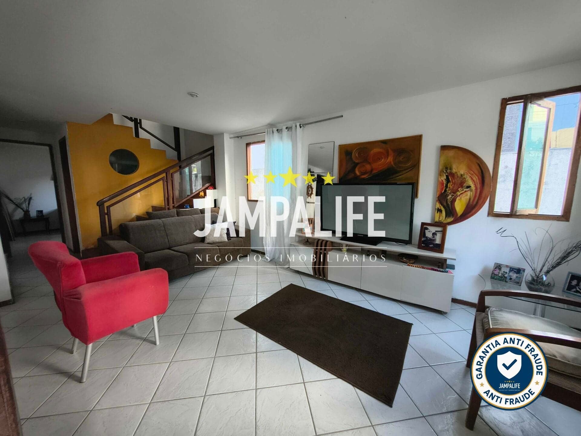 Casa Duplex a 300m da praia em Intemares