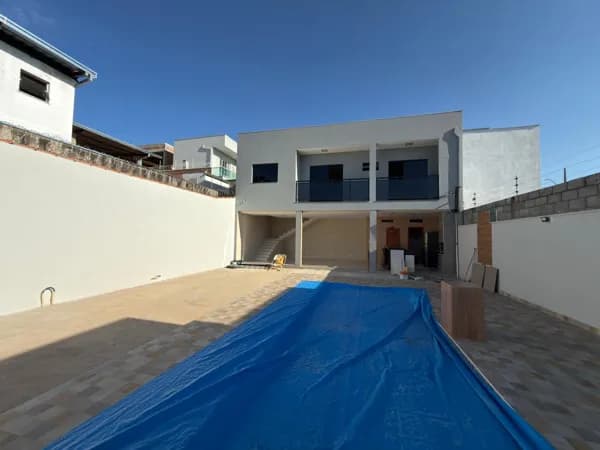Casa em Varginha - Santa Luzia
