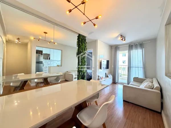 Apê totalmente mobiliado com 2 dorm. e sacada, 50m² por R$ 315.000 - Col. Rio Grande - SJP/PR