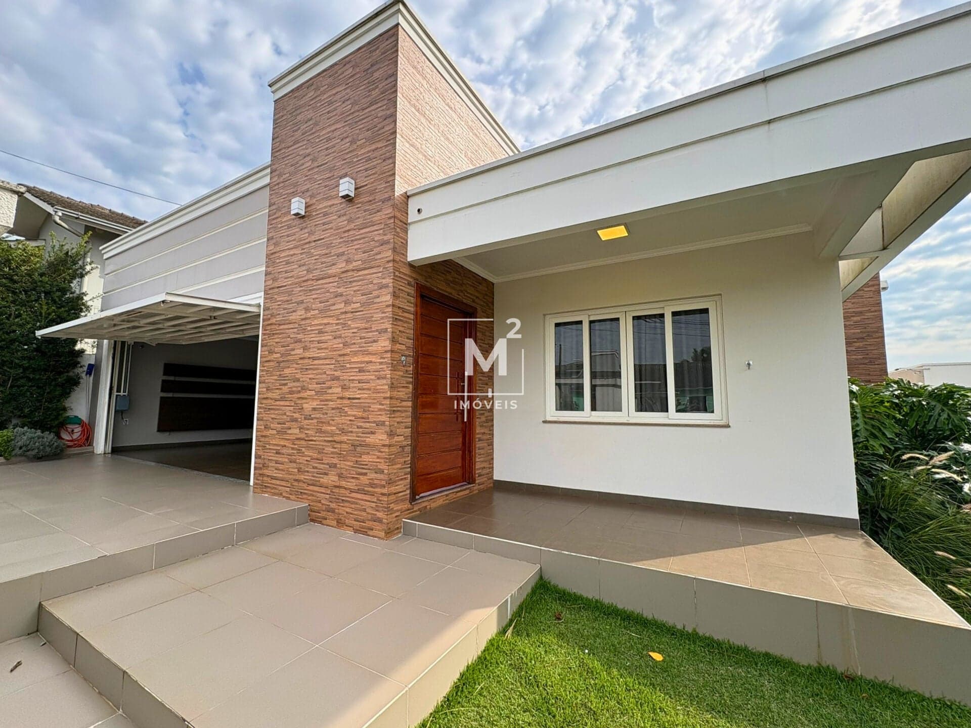 Casa à Venda – 3 Dormitórios (1 Suíte) – Bairro Nova Divinéia – Pinhalzinho/SC