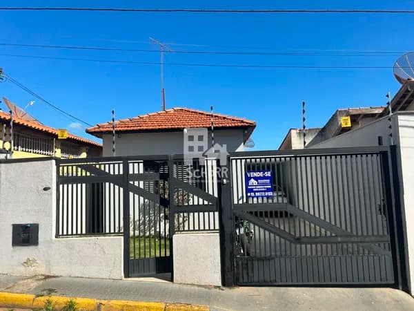 🏠 VENDA - Casa no Centro de Tatuí