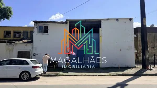 ALUGA-SE GALPÃO DE 330 M² COM ESCRITÓRIOS NA IMBIRIBEIRA