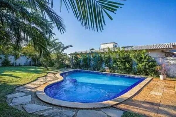 CASA DE ALTO PADRÃO COM 1.000M² DE TERRENO E PISCINA EM CANDELÁRIA