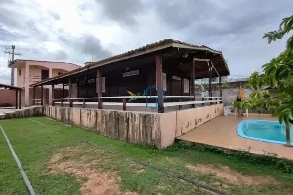 CASA TÉRREA COM PISCINA E ANEXO COM 3 SUÍTES – PRAIA DE COTOVELO