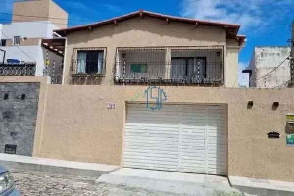 Belíssima Casa em Lagoa Nova Oportunidade / casa alto padrão em lagoa Nova oportunidade de morar em um excelente localização