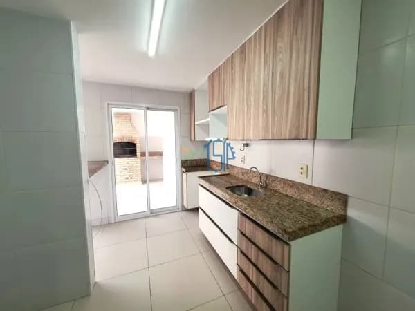 CASA DUPLEX DE 3 SUÍTES EM CONDOMÍNIO FECHADO EM NEÓPOLIS