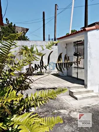 CASA À VENDA NO PITIMBÚ – NATAL/RN | 3 QUARTOS, ESQUINA E EXCELENTE LOCALIZAÇÃO