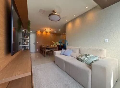 APARTAMENTO REFORMADO À VENDA EM LAGOA NOVA | 80m² | 3 QUARTOS | 2 VAGAS | SEMI-MOBILIADO