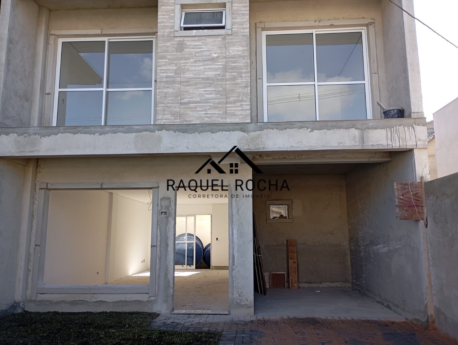 SOBRADO TRIPLEX