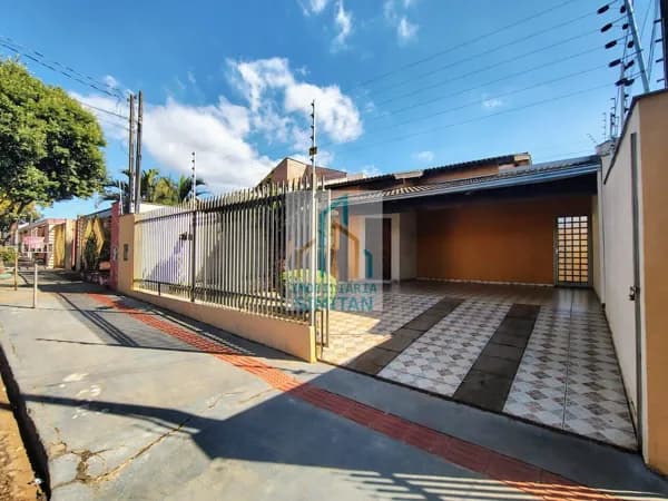 Casa Térrea em Jardim Continental, Londrina/PR
