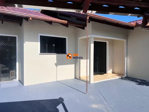 Linda Casa no Bairro Serra Alta - SBS