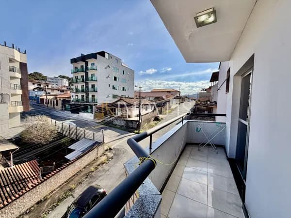 Apartamento + terraço