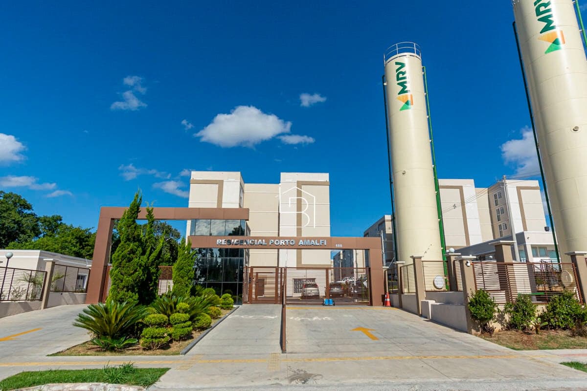 RESIDENCIAL PORTO AMALFI parada 76