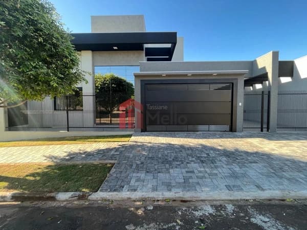 Casa em Umuarama - Jardim São Francisco
