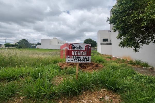 Lote/Terreno em Umuarama - JARDIM ARAUCÁRIA