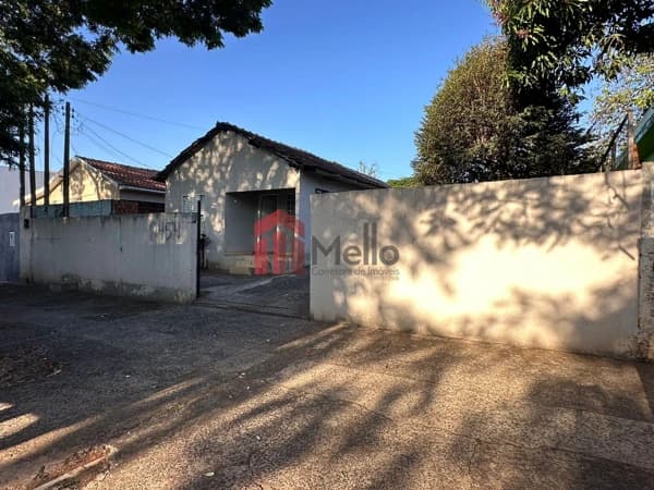Lote/Terreno em Umuarama - Jardim Tropical