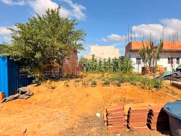 VENDE-SE TERRENO JARDIM DOS POETAS