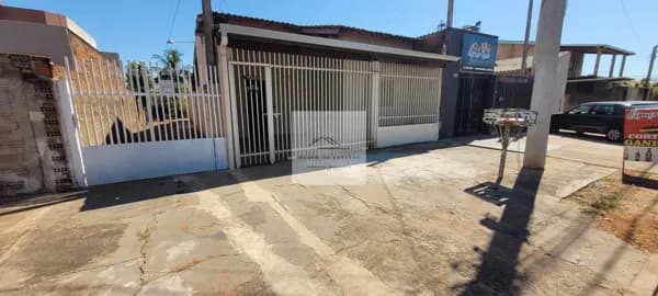 CASA EXCELENTE LOCALIZAÇÃO NO JARDIM ALVORADA PERTO DE TUDO