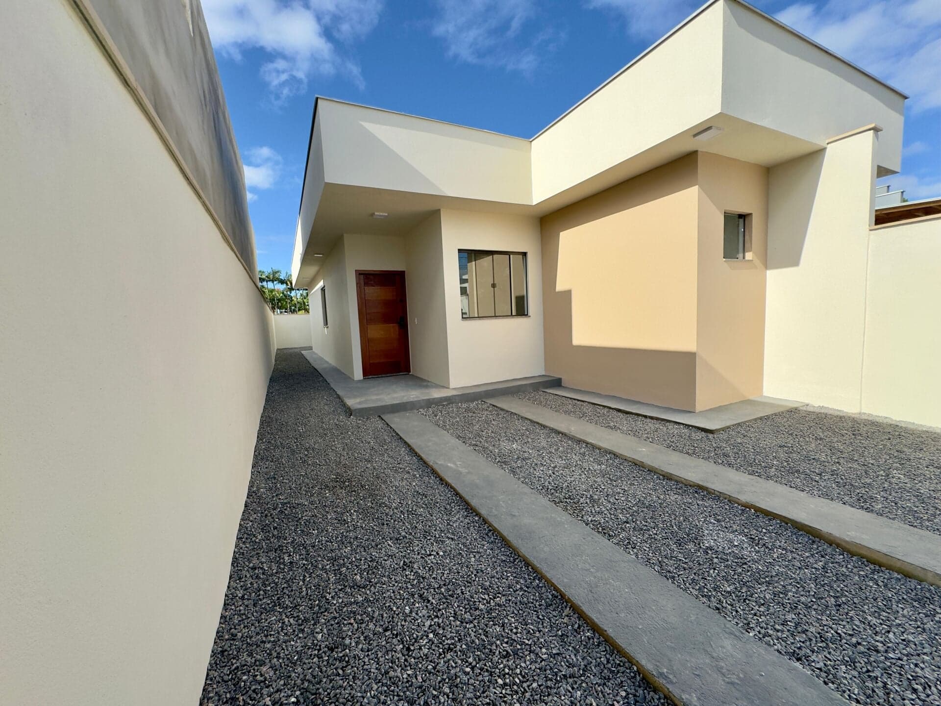 Saia do aluguel com esta casa de 3 quartos
