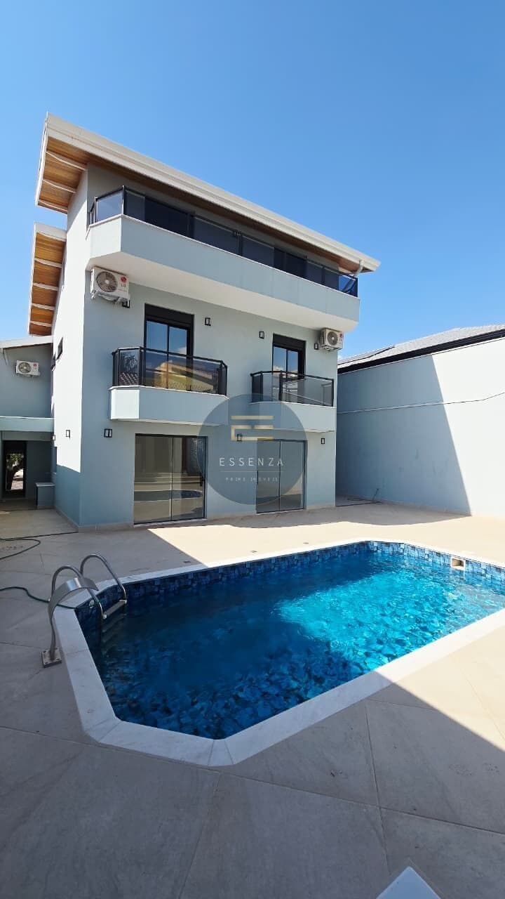 Casa em Condomínio A Venda no Portal do Paraiso I em Jundiaí