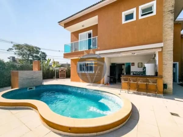 Casa em Condomínio para Venda e Locação no Reserva da Serra em Jundiaí