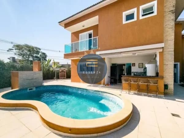 Casa em Condomínio para Venda e Locação no Reserva da Serra em Jundiaí